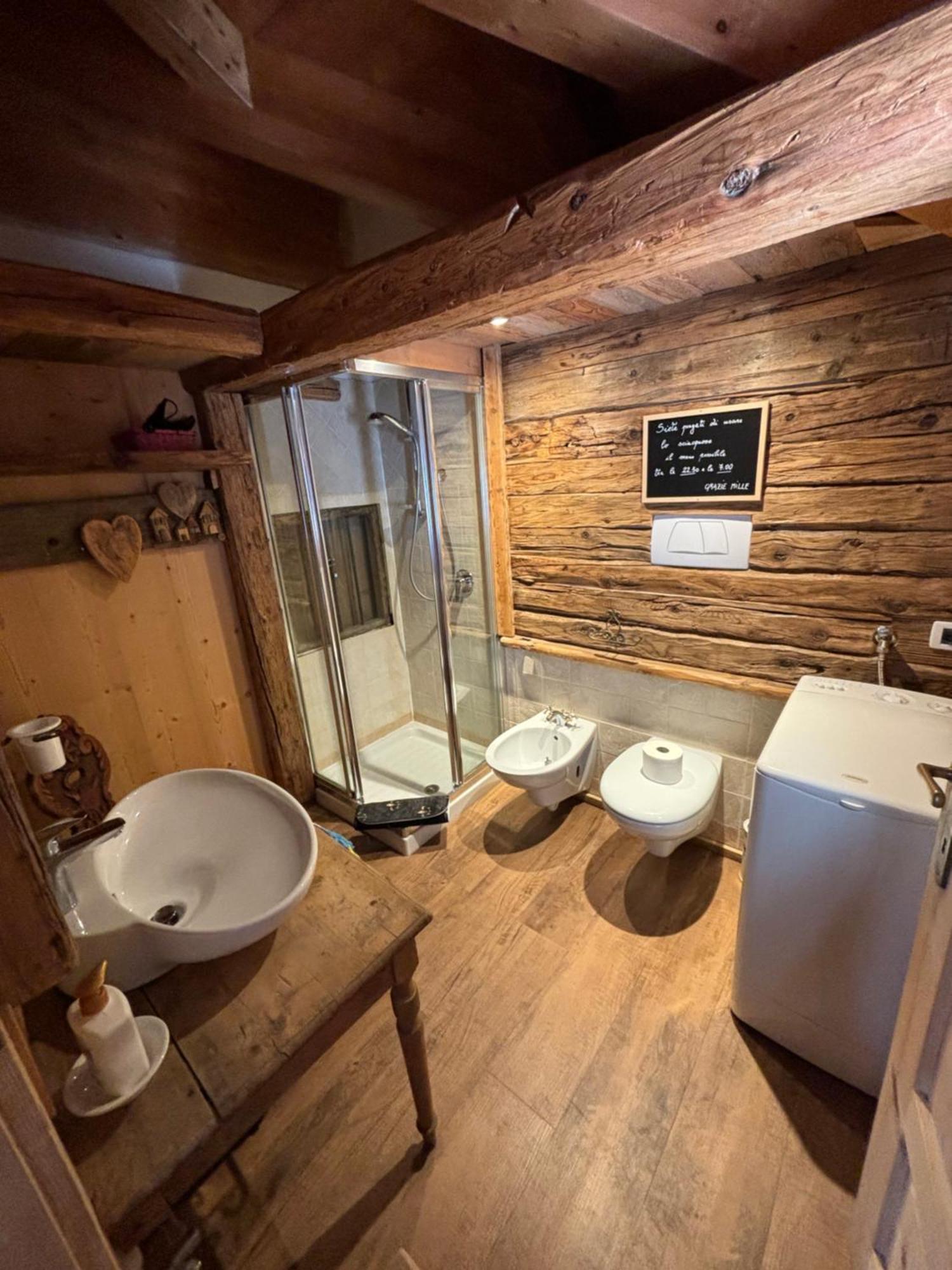 La Tana Dell'Orso Apartment Campitello di Fassa Exterior foto