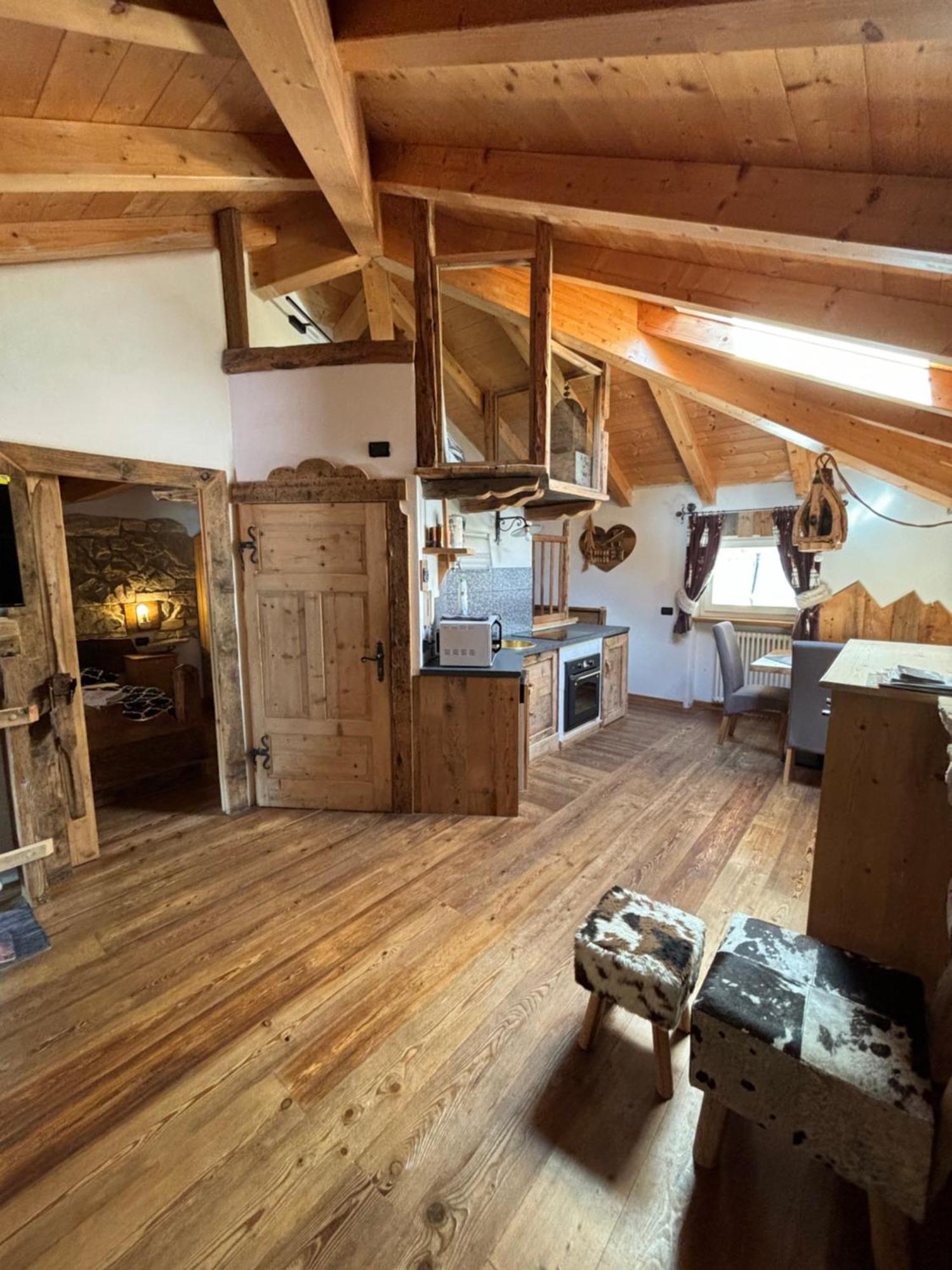La Tana Dell'Orso Apartment Campitello di Fassa Exterior foto