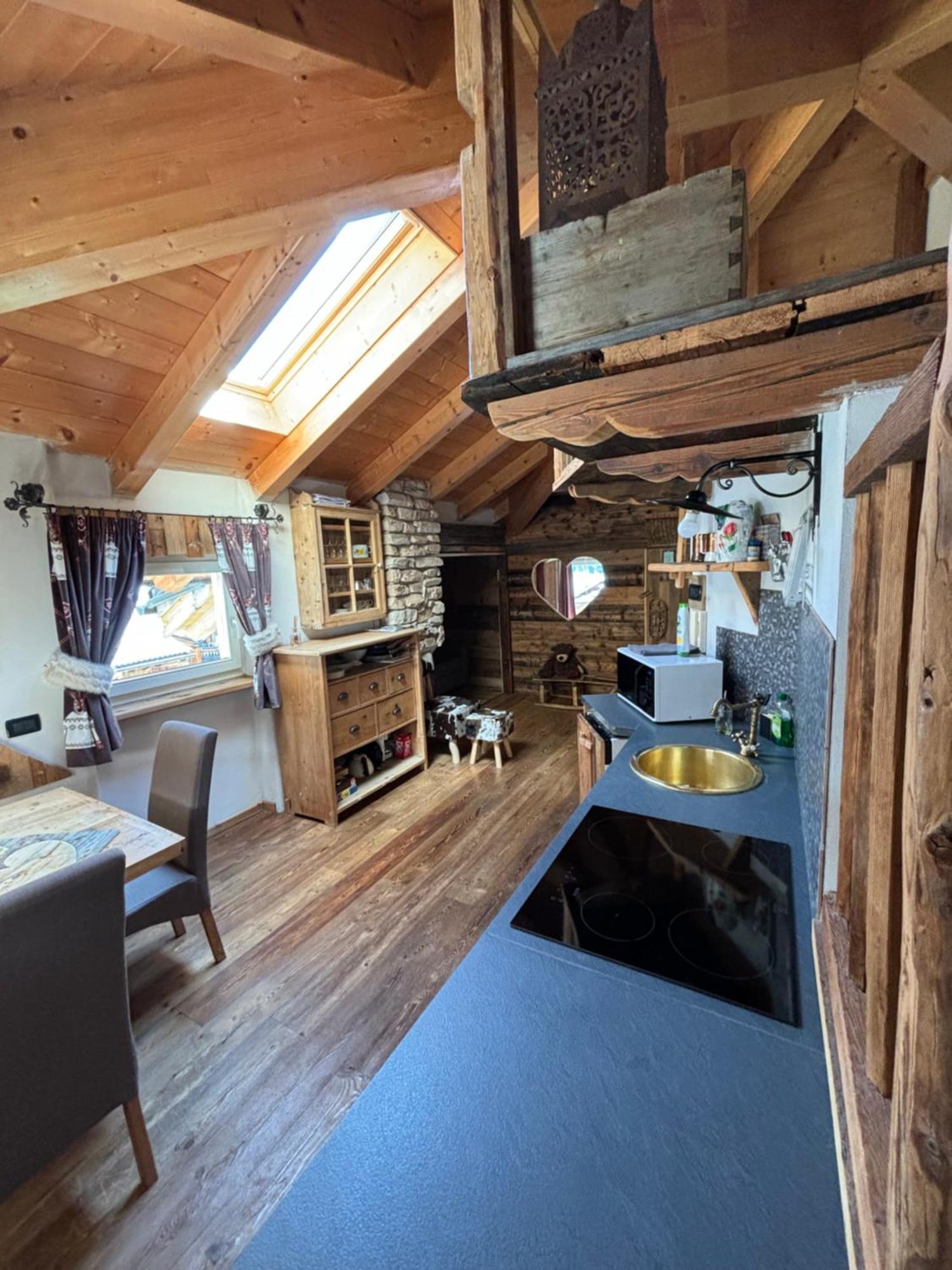 La Tana Dell'Orso Apartment Campitello di Fassa Exterior foto